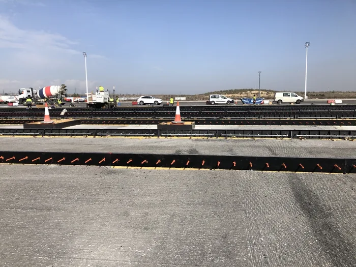 Proyecto | Aeropuerto — Durasil (5 de 19)
