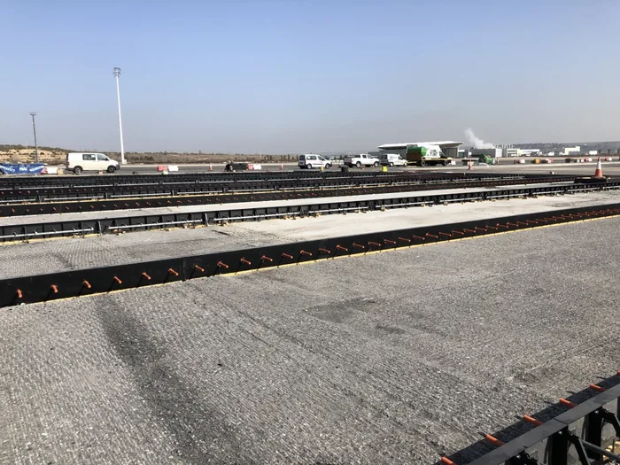 Proyecto | Aeropuerto — Durasil (9 de 19)