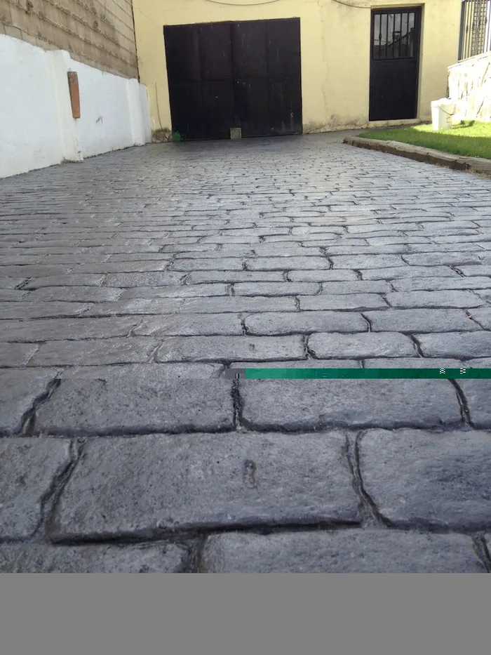 Adoquín — obra de Durasil (4 de 48)