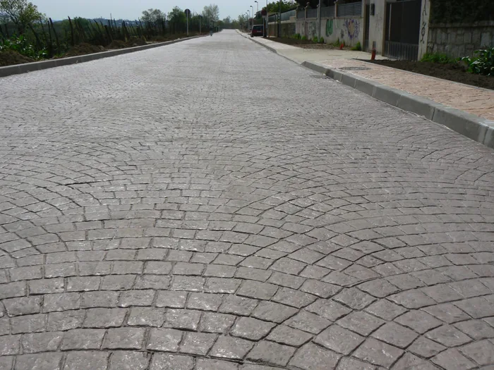 Guijarro — obra de Durasil (4 de 18)